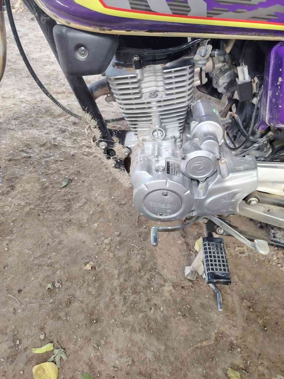 السلام عليكم دراجه ايراني موديل 25 سيفان الله شاهد دراجه جديده اوراق موجوده  دراجه خير من الله 
دراجه ما مشتغله   دليفري
السعر  800 وبيها مجال مكاني بغداد الداره
***********
