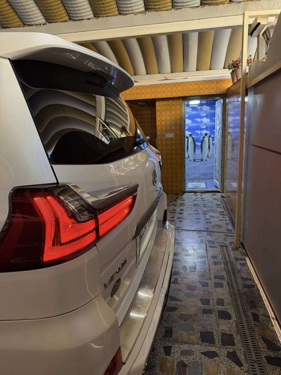 السلام عليكم رمضان كريم لكزز مديل 2016 جدا جدا حلوه سونار مرفق بالمنشور وقرا كل تفاصيل بتاريخ اليوم سونار  رقم سيارة موياها انطيك بديل  عنواني بغداد سعر 54$ ونص وبيه مجال شي جدا بصيط *********** 
تحياتي اخوكم ابو علاء 🌹
