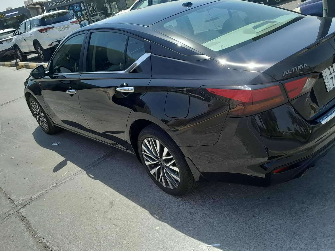 السلام عليكم نيسان التيما٢٠٢٣فول SV بلاس فورويل سلايت روف داخل بيجي حادثه موضح بل صور بيه شبر بارد بل جاملغ السياره ماشيه ٣٧ العنوان بغداد السيديه قرب تقاطع درويش اني مكلف بل نشر هاذه رقم صاحبه ***********٠ السعر ١٧٥ وبيه مجال
