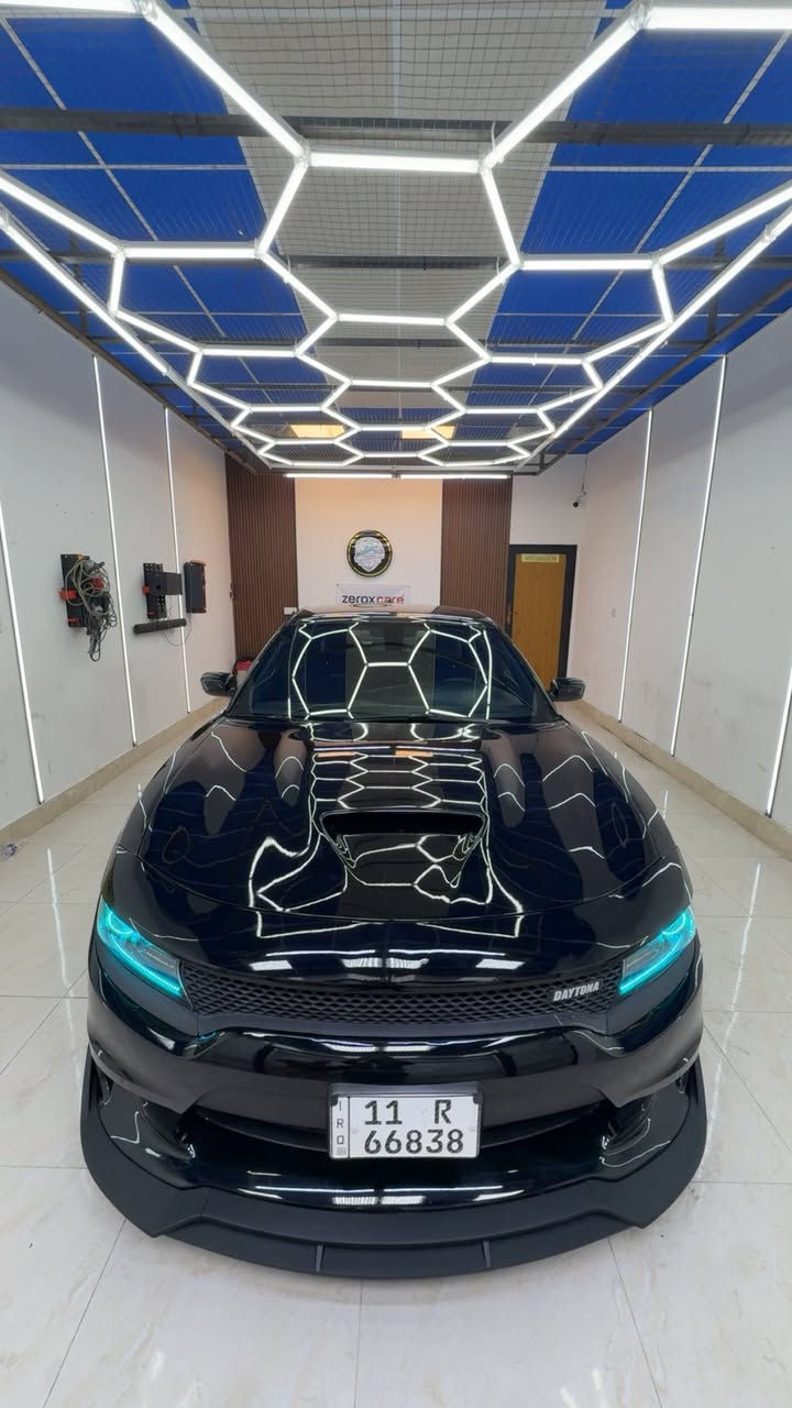 السلام عليكم شباب 
دوج تشارجر دايتونا موديل 2019  محرك 6400 ماشية 40 ميل فقط 
موصفات فول ماعدا السلايد
ويل حجم 20 وتخم تايرات جديد الخلفي سم سلك 
فجوج بريمبو 6 بستم امامي 4 بستم خلفي ودسكات جدد 
دبلات صفر مال srt وحدادية بل كامل جديدة 
كشنات حضن مال دايتونا خزن ميمري  كهرباء وتدفئة تبريد الامامي والخلفي تدفئة 
دشبول جلد وبطاين بوب جلد 
ستيرن srt اصل وشفتات هيلكات وتدفئة بل ستيرن
شاشة جبيرة carplay وبيهة نظام بيفورمنس بيج ونظام لانج كونترول
مري قلاب وية البك 
الاضافات العليهة  
مازدات rgb اصليات وبيهن عدسات GTR  لايت نهار 
بكلايت متغير علة التلفون ولدات دعامية متغير
وشمة دايتونا البلادية قمارة وبنيد وجنطة 
شوتة afe ستيج 3 مغلقة الحجم الجبير 
بلكات ريسنك njk اريديوم تخم جديد  
ولف حماوة مشيموتو 
فيول بم aem الاخضر 
هدرز لونك تيوب ودون بايب اصلي 
اكزوز موبر البلادي دبات سود صوت ونغمة كلش حلو
منضومة ميثانول ستيج 3 مال n/a 

كماليات كاملة من لحية ودفيوزر وسكوبات وشفقة جامة خلفية ومطريات 
تخم بطاين ٤ امامي وخلفي ودروعة جدد 
حتة تبديلة الدهن جديدة 😂

بل نسبة للحادث من امريكا بنيد فقط بدون دواخل وصار بيهة مكانين بارد ممبين

رقم بغداد ب اسمي هزة جديدة تحويل ثاني يوم 

مكان بغداد القادسية 
السعر 223
***********
