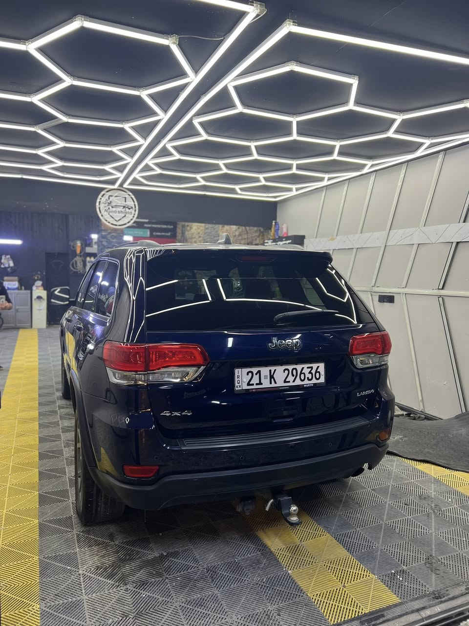 للبيع جيب لاريدو2017 رقم سليمانيه كلين بدون حادث لون حبري لون الجارجر محرك سته ،بيه نص جاملا صبغ فقط
مواصفات!فور ويل ،شفتات ستيرن،أوتو بارك،تحديد مسار،حساسات خلفيه ،شاشه كبيره،مانع تصادم توكف وحده السياره؛سبورت وبعد بيه مواصفات$سعر228بيه مجال مستعجل مكان بغدادالاعلام ت ***********
*********** الرقم الثاني بس وتساب
