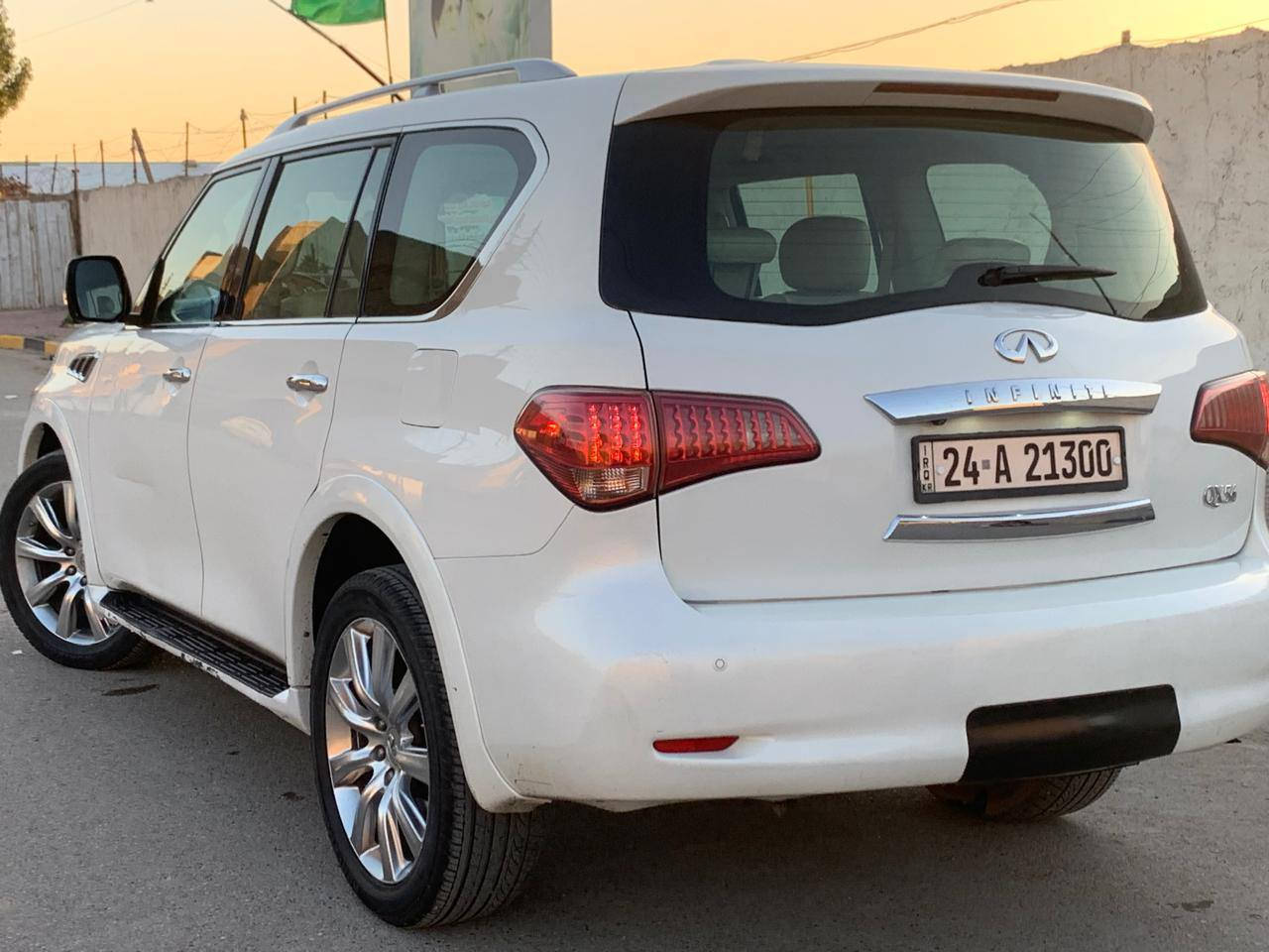 السلام عليكم للبيع أو المراوس 
وين اليدور نضيف وجديد 
انفنتي QX56 2011 خليجي كويتي أصل فول مواصفات واحد على واحد رقم دهوك الدولي شرط التحويل السياره بدون حادث بيهه صبغ البنيد وقبق جنطه اثر تكشير الصبغ مكينه وكير جدد مكينه 8 سلندر حداديتهه شرط اذا مو زيرو مو قبول شنو البالك موجود بيها فتحه بصمه تشغيل+بصمه ابواب مري شفط+كهرباء+اشاير بل مري تحكمات ستيرن جهتين 
كامرات 360 درجه كلهن شغالات رادار امامي وخلفي تحديد مسار توقف ذاتي لايت متحرك مع الستيرن حساسات امامي وخلفي شغالات باب خلفي كهرباء جميع الكشنات كهرباء جلد+ تتفئه وتبريد بل كشنات سيدي جنجر 6 أقراص ويل 22 تخم تاير أويل جديد منضومه زنون عالي وناصي وبلاجكتور كله زنون السياره مال جناي ومامتعوبه جاهزه بدون نقص وبعد بيهه مواصفات اهواي شنو البالك موجود بيها 
السعر اتصل عل رقم أو تجي واتساب 
عنوان السياره بغداد قرب حي اور 
الاستفسار ***********سجاد
