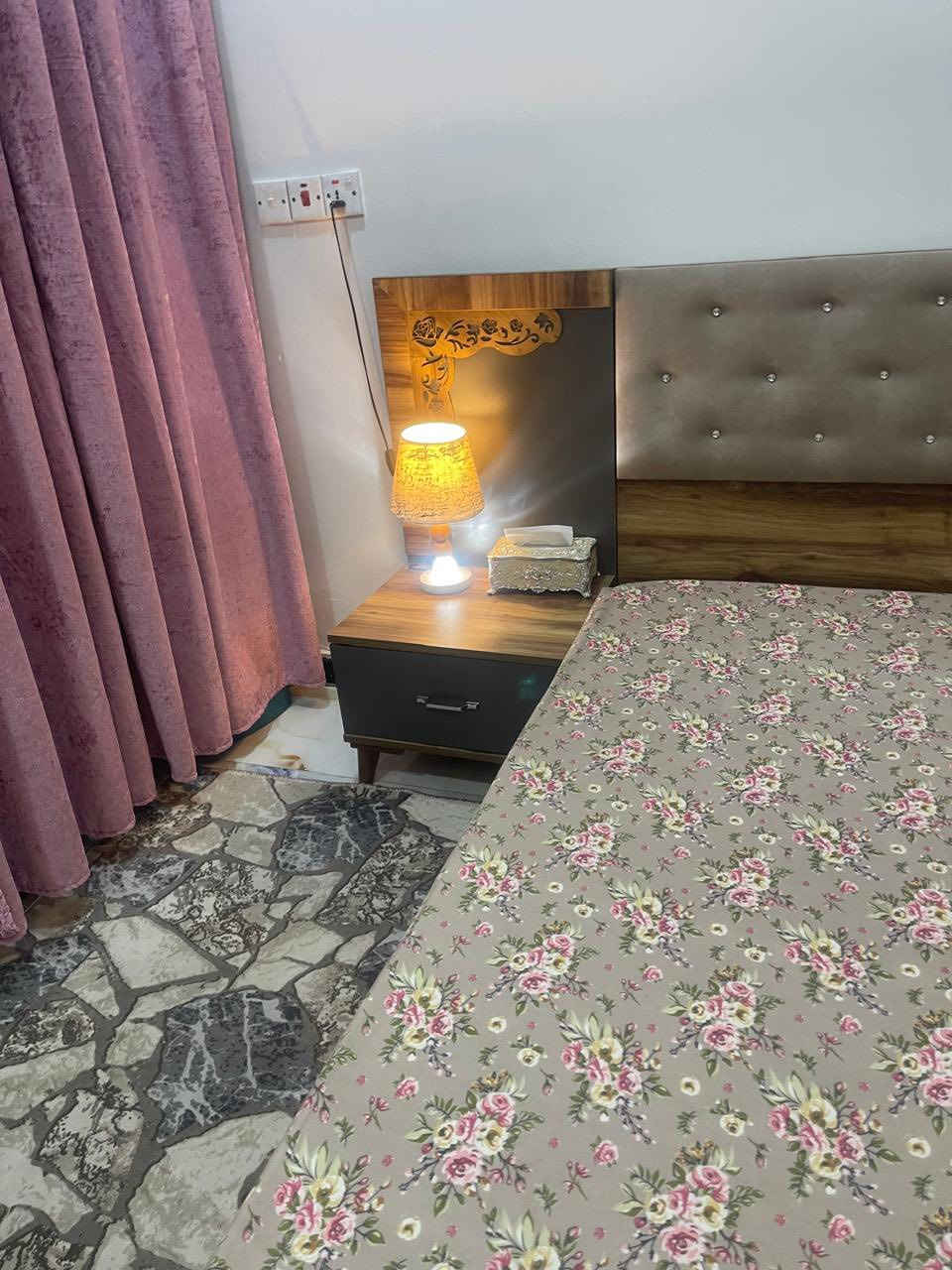 500السعر. ***********
