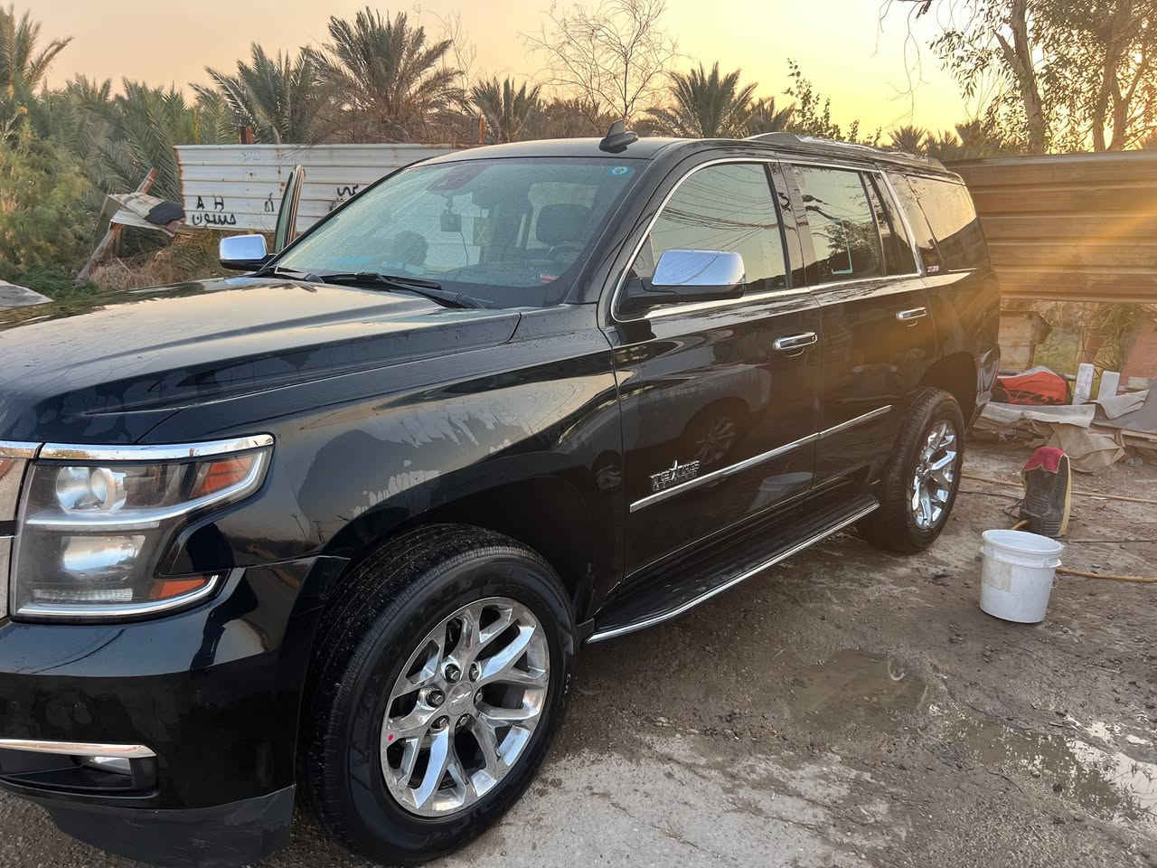 موديل ٢٠٢٠
فئة z71
فول واحد ع واحد 
اعلى من ال ltz
ماشية ١٩٠ الف 
رقم بغداد جديد باسمي
الضرر موضح بالسونار
الباب الخلفي فقط بالعراق مصبوغ غير متواجد عل الفيس الاتصال***********
