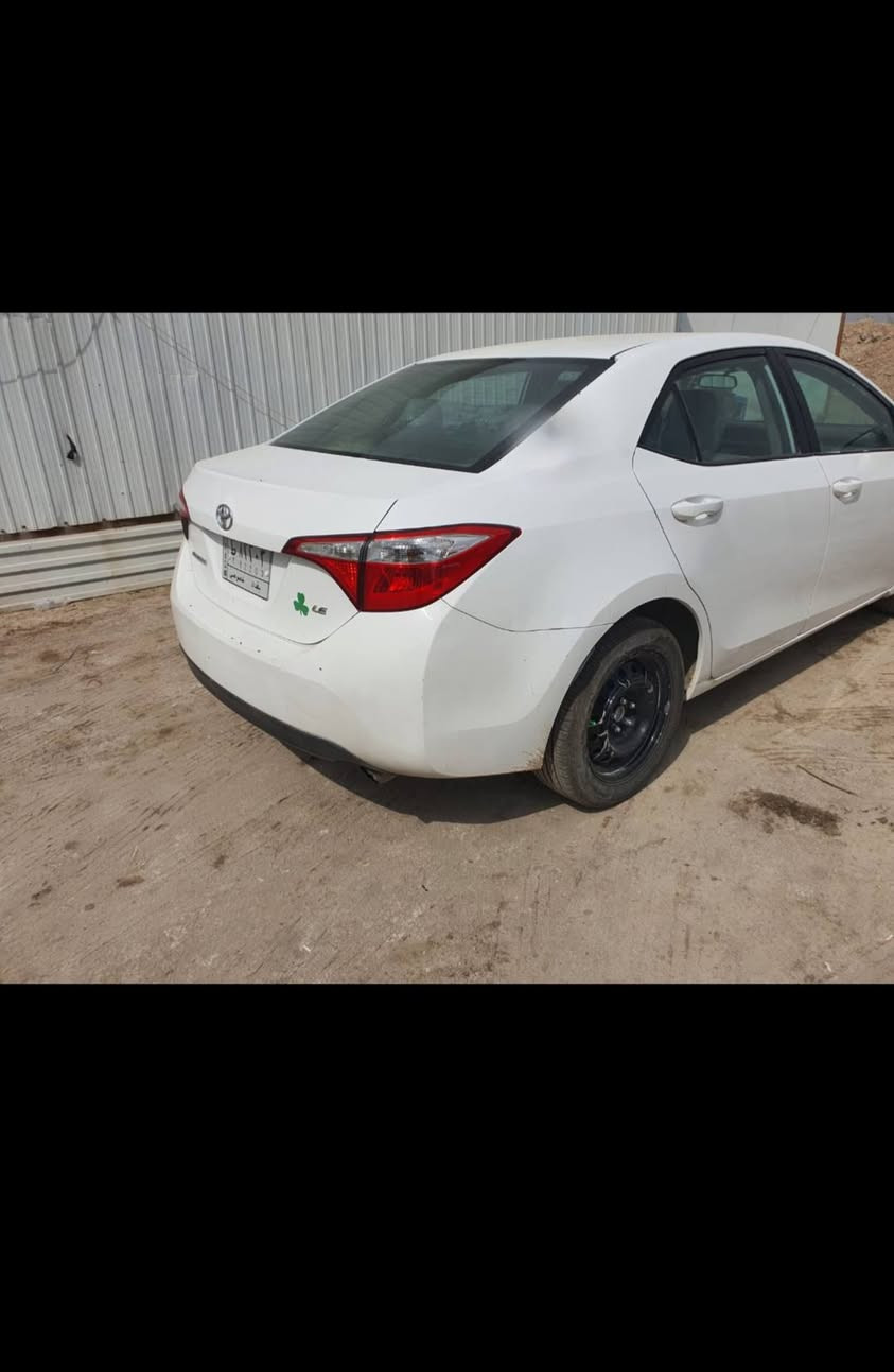 سلام عليكم سياره كورلا للبيع جديدة سياره رقم بغداد حادثه جاملغ وبنيد حداديه تخم تاير كلشي شغال بيه ماشي 100الف كير ومكينه جدد سياره مطلوب كمرك تدفع كمرك داور السعر 105وبيه مجال الاتصال ***********
