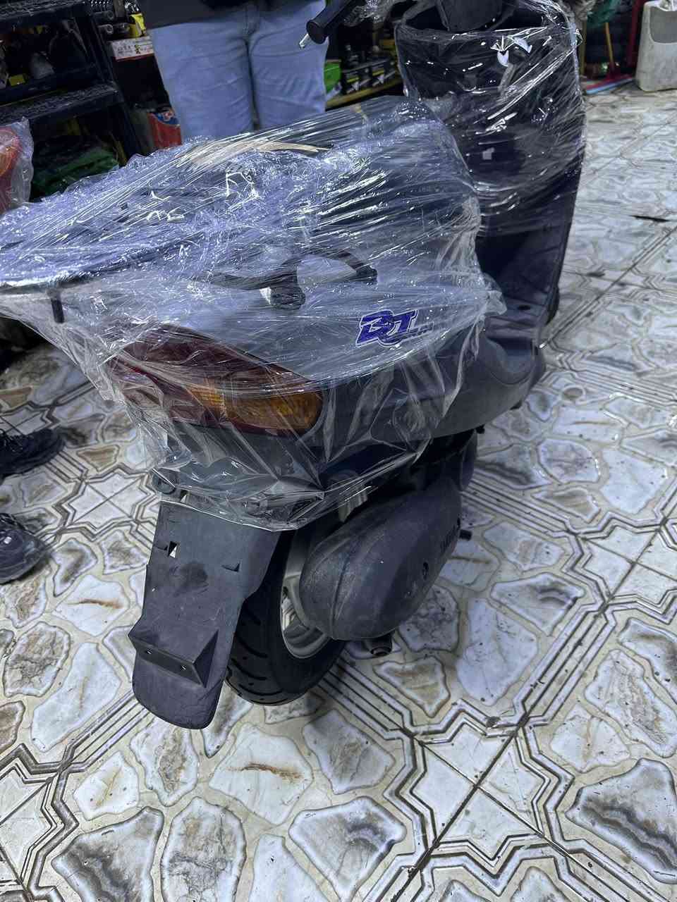 متوفر اقساط ع بطاقة الرافدين بدون سحب الماستر
دراجة بيجي حاوية مكينة شرط ما مفتوحه
كفرات اصلي تواير جدد جوزة بصمة صفر جاج
سماوة سايدين حي الحكم مجاور صيدلية العين 
(***********)
