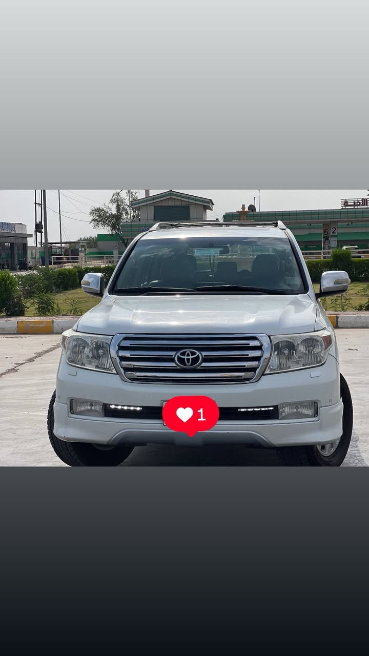 السلام عليكم
لاندكروز ستينية 2011  مكفولة السيارة فول مواصفات بصمة . فتحة .كشن  كهرباء .كشنات جلد بقلاوه اصلي .تبريد بيانو .3 قطع تبريد .جام اوتو 4 .مكينه 6سلندر . يدات نيكل .مري نيكل .تحكم ستيرن مثبت سرعه كروز سرعه وبعد بيها هواي مواصفات  السعر ٣١
 للاستفسار اكثر الاتصال على الرقم  ***********
