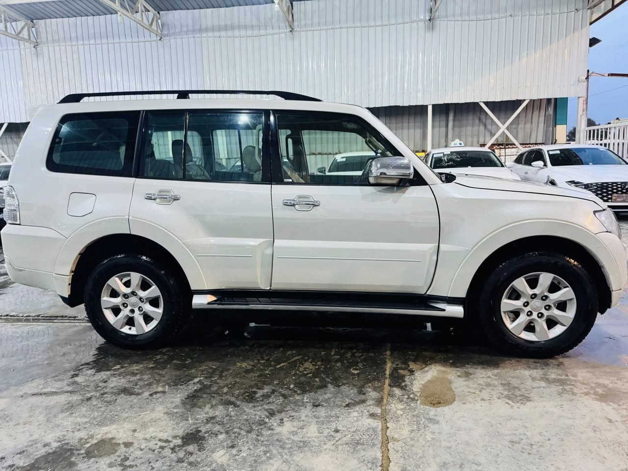 باجيرو حبتور
2017خليجي 
بيهه جاملغ وبنيد
جاهزه السياره من كلشي 
رقم اربيل 
المكان بابل الشوملي قرب السيطرة معرض سيد حسام معرض سيد حسام الشرفي
الاستفسار
***********
