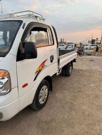 البيع كيه حمل موديل 2008 رقم واسط بسمي مكينه 3000 /07738000235