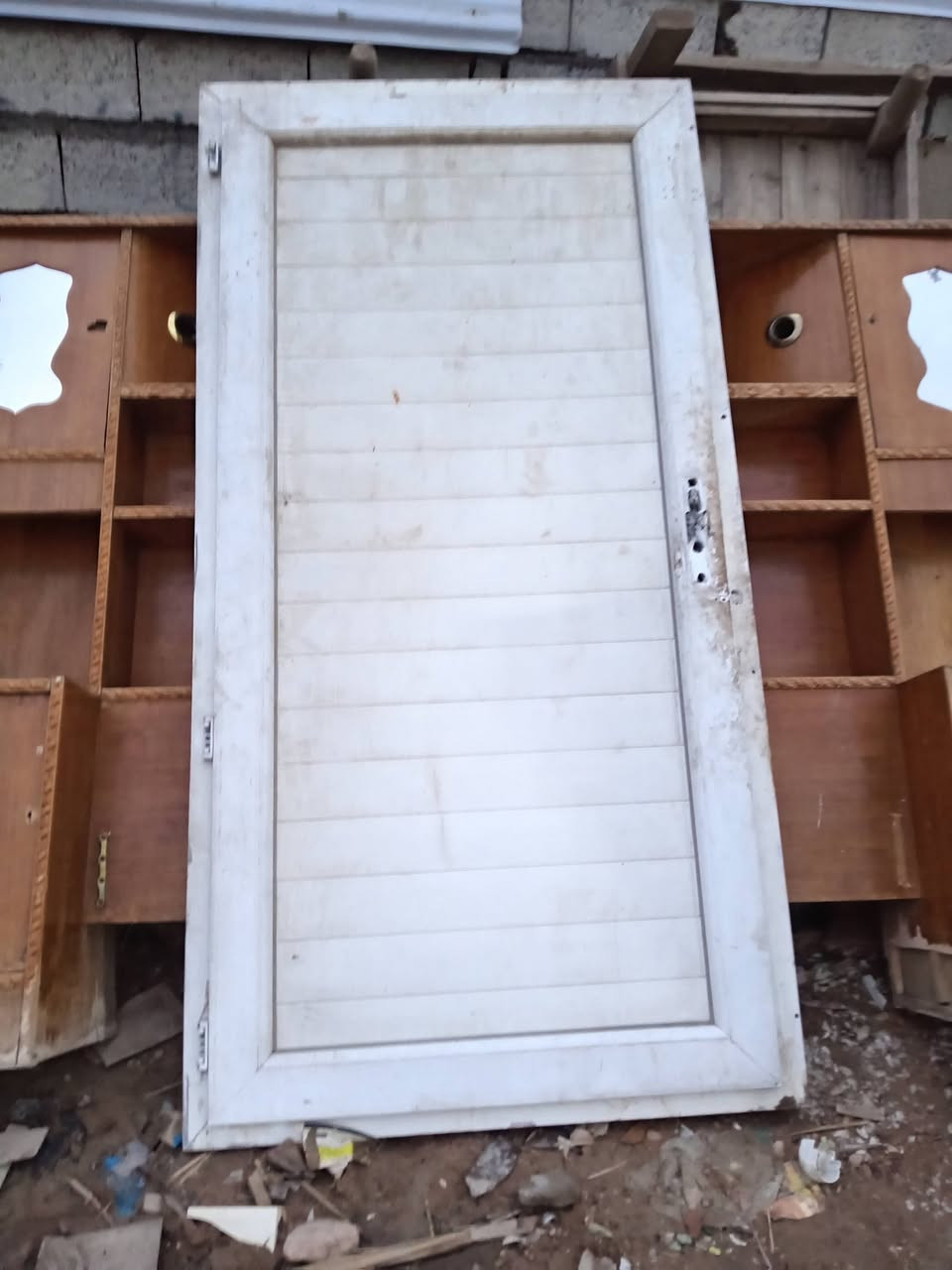 سلام عليكم بيع وشراء كافت مواد المنزلي مستخدم وجديد واكو مراوس مع دفع الفرق العنوان كاطون رازي مزاد الريان الاستفسار اكثر واتس اب ***********
