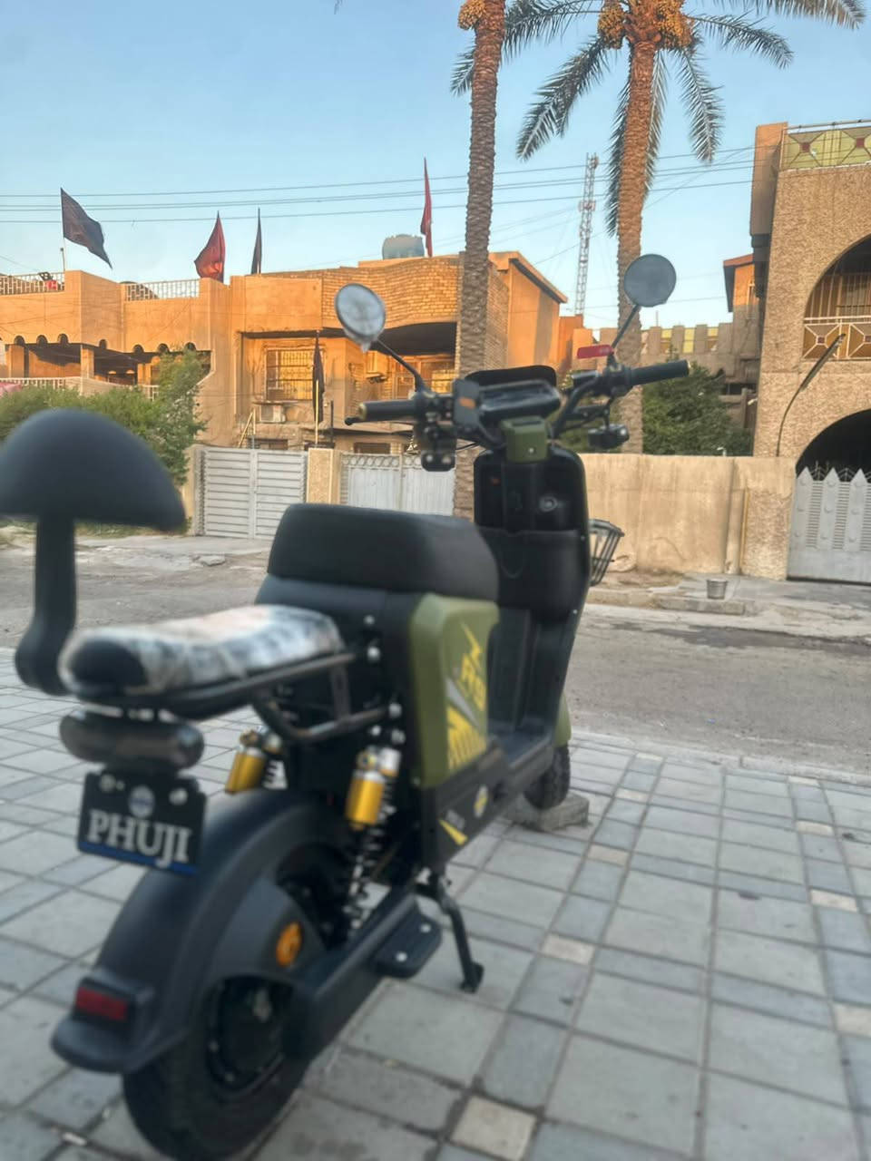 دراجه r9 نضيفه للبيع السعر 600 وبيهة مجال
العنوان بغداد حي اور 
للاستفسار: ***********
