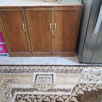 بوفية • قياس ١٢٦ • يحتاج صبغ