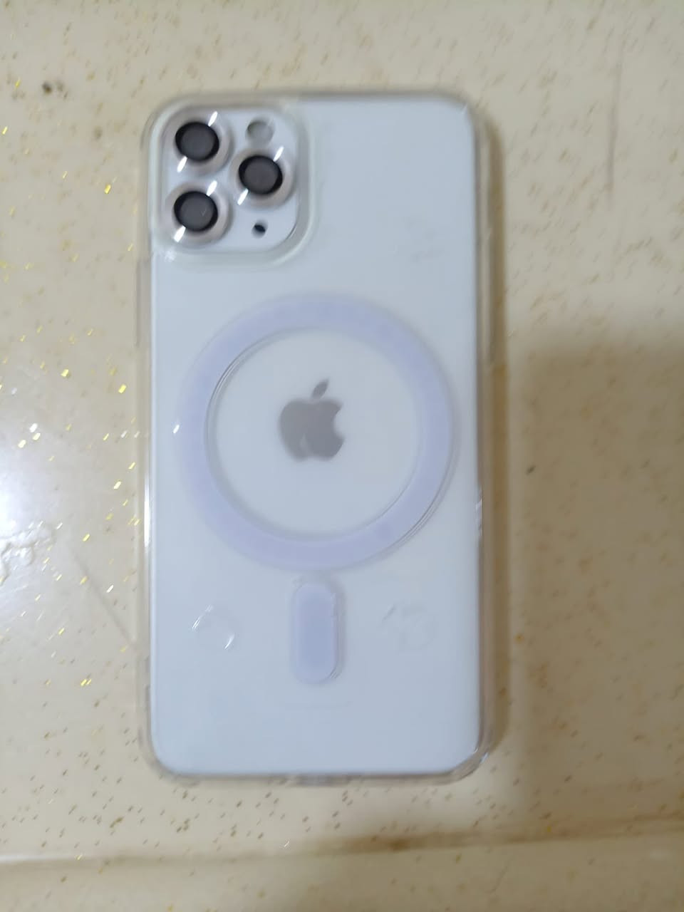 للبيع ايفون X استخدام شخصي نظيف ومكفول بمعنى الكلمه محور 15 بروماكس شخط مابي كله شغال امبدل بطاريه مال جناي احسن نوعيه تقره 100 ذاكره 64 كامرات زلال كلشي ممبدل بلادي فقط بطاريه ممتازه مكاني غزاليه السعر 160 مجال جدا بسيط لان بس التحور كلف 25 وياه 3 كفرات اصليات الشراي يجي خاص ولتكولي 140 شراي لان مابيع للاستفسار خاص لو *********** بي واتساب
