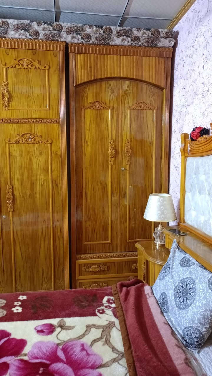 السلام عليكم
عندي غرفة نوم جديد فول شرط الفحص قبل ماتاخذه ميتعمل شهر واحد بس 
صاج عراقي ثقيل 
السعر مليون 350وبي مجال


**إذا كنت صاحب هذا الإعلان وتريد حذفه لأي سبب، رجاءا أرسل رسالة إلى الدعم الفني**