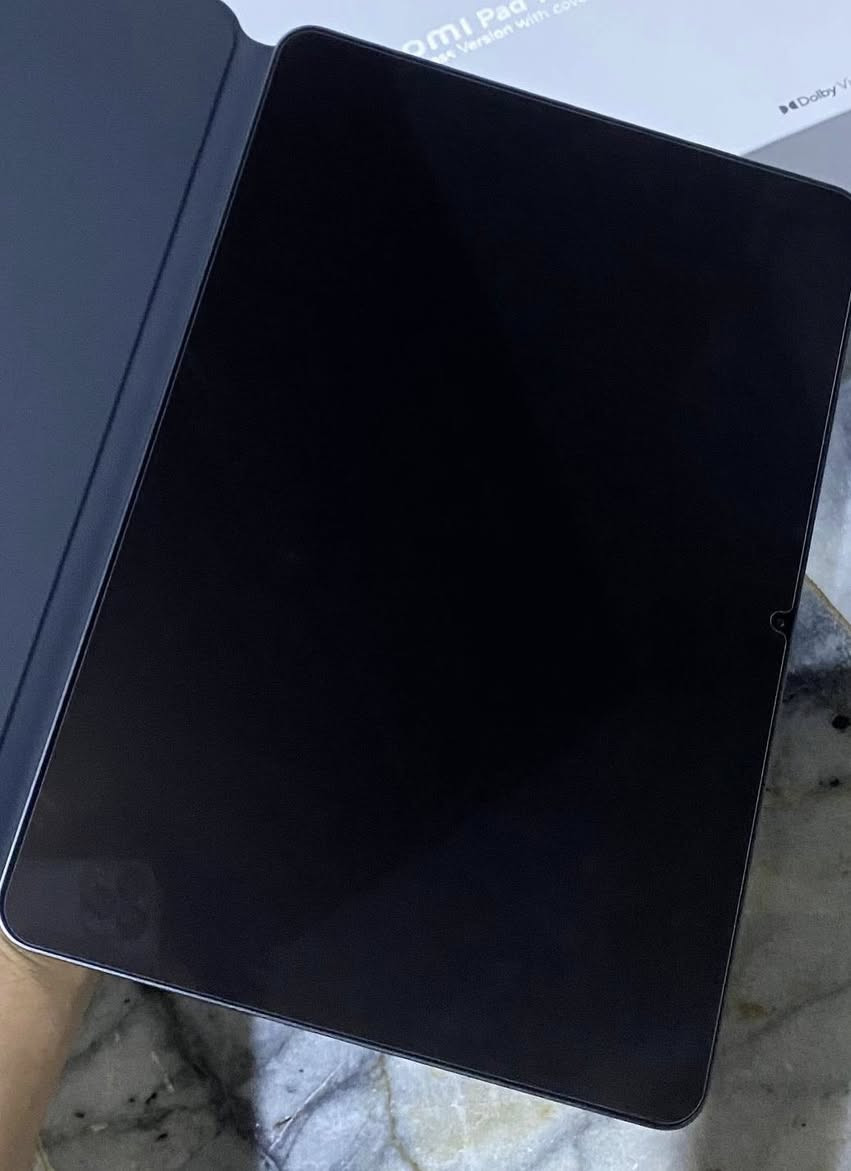 شاومي باد7 اخو الجديد
الجهاز استخدام شخصي واستخدام كلش قليل فقط للدراسه كامل ملحقات ذاكرتة256عشوائية12 مكفول من كلشي وشرط خدش مابي

سعرة400بي مجال قليل
متواج واتساب واتصال ***********
