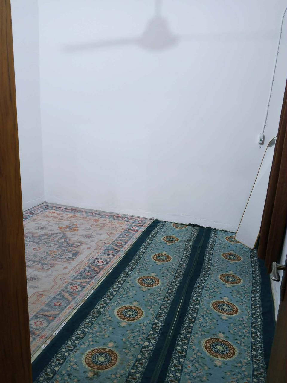 يالله توكلنا على الله بيت للبيع او مراوس بالبستان بيت مساحة فوك ١٠٠م البيت موقعه زراعي السياسين بصف التبليط المساحه ١٢٥م مربع بيت يتكون من غرفتين نوم صاله ستقبال مطبخ طرمه صحيات بيتونه بناء طابوق بيت موقعه مميز حاله حال الطابو مسجل بلديه مجاري مربوطه الاستفسار الاتصال
***********
***********
