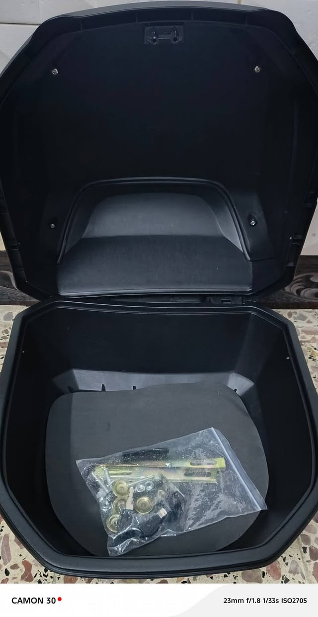 صندوك دراجة بهاذ الشكل جديد كامل مل حقاتة سعر 15
***********واتساب
