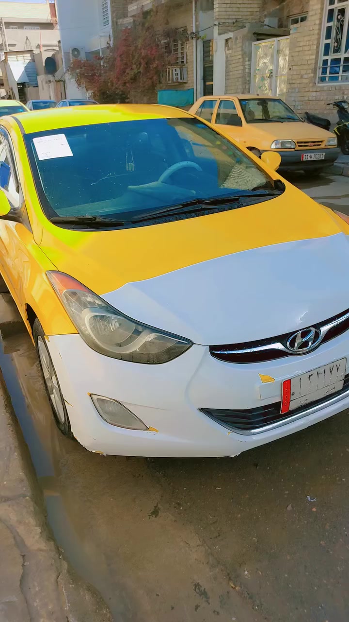 السلام عليكم سيارة الانتره للبيع او مراوس بموديل أحدث حسب القناعه2013كير ومحرك وتبريد خير من الله حادثه بسيط رقم ديالى مكانه بغداد السعر107وبيها مجال للشراي ***********
