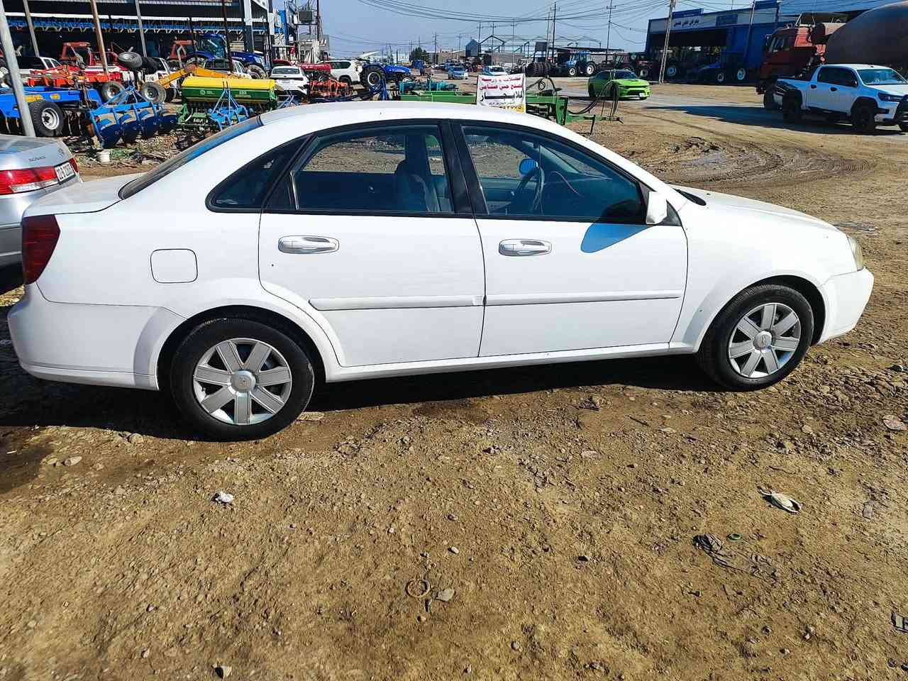 السلام عليكم 
للبيع اوبترا موديل 2013 رقم اربيل مجدد لل 28 سياره جاهزه مابيه اي نقص تبريد ثلج سدر جديد تخم تأير كهربائيات كله شغاله محرك لاتنقيص ولاتبخير كير مكفول سونار موجود بالمنشور 
للستفسار اتصل 
‏‪0770 252 4081‬‏
‏‪0781 549 2944‬‏
العنوان واسط قضاء الزبيدية 
السعر 95 وبيه مجال
