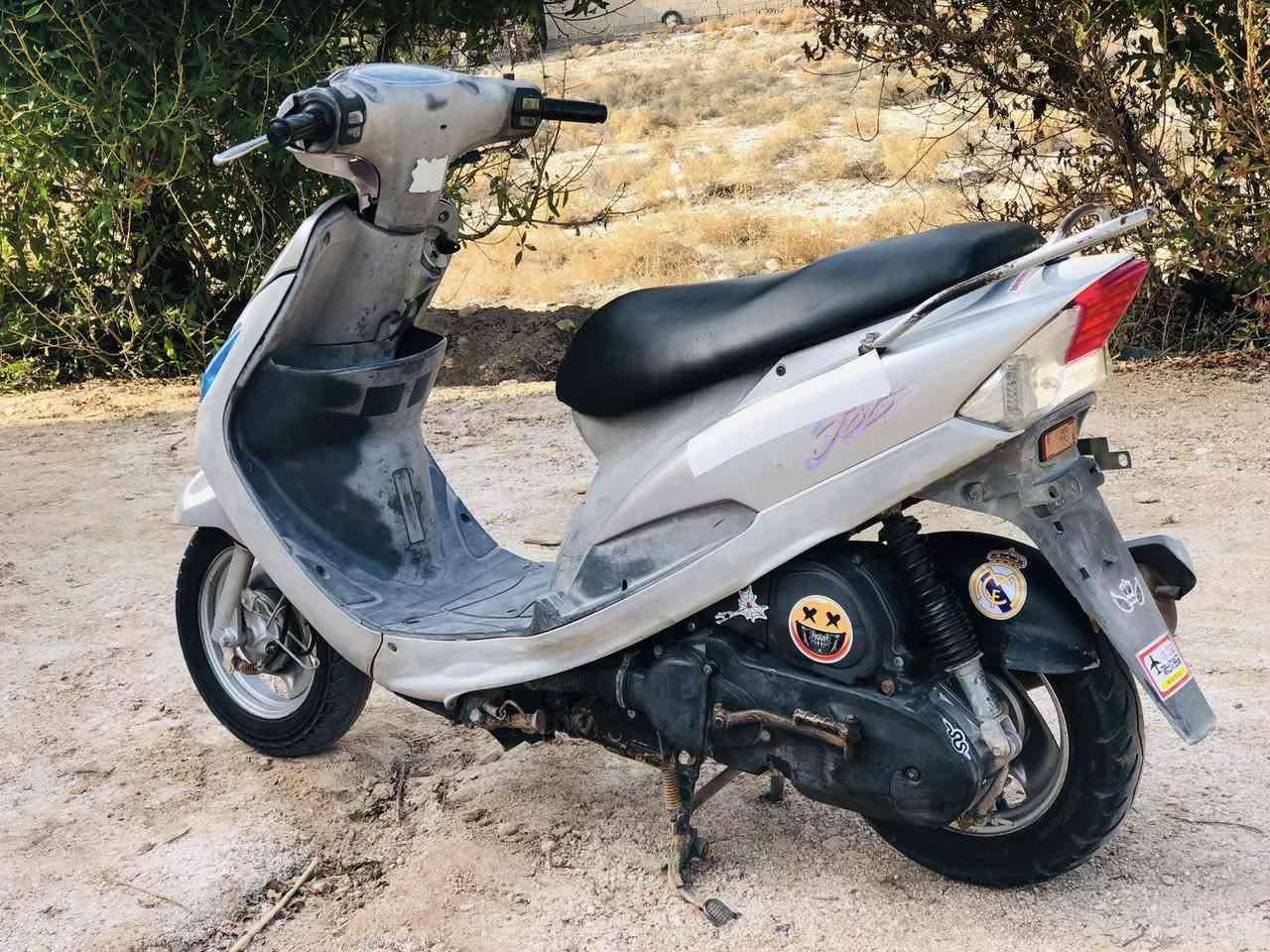 سلام عليكم ماكس منغولي مكفوله كفاله عامه
ختم واحد وي المكينه شرط الفحص سلف اشاير كهربائيات كلشي شغال بيه ما بيه نقص 

اروحلك فدوه اذا مو شراي لا تراسل 

السعر خاص *********** 

موجود بس واتساب
