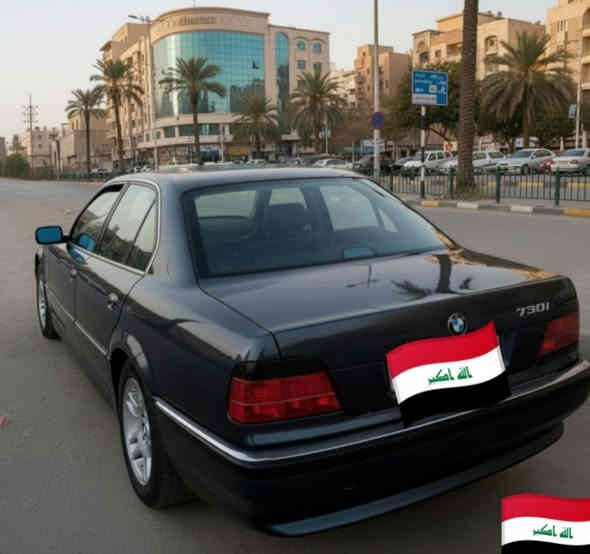 السلام عليكم سيارة بي أم كاسحة سيارة جاهزة صدر خلفي امامي جديد كشنات كهرباء سلايت روف جام كهرباء صندوق شفط مُري كهرباء شاشة كامرة رقم بغداد دولي بأسمي للبيع فقط ماأراوس السعر 85 وبيها مجال للطيبين ***********
