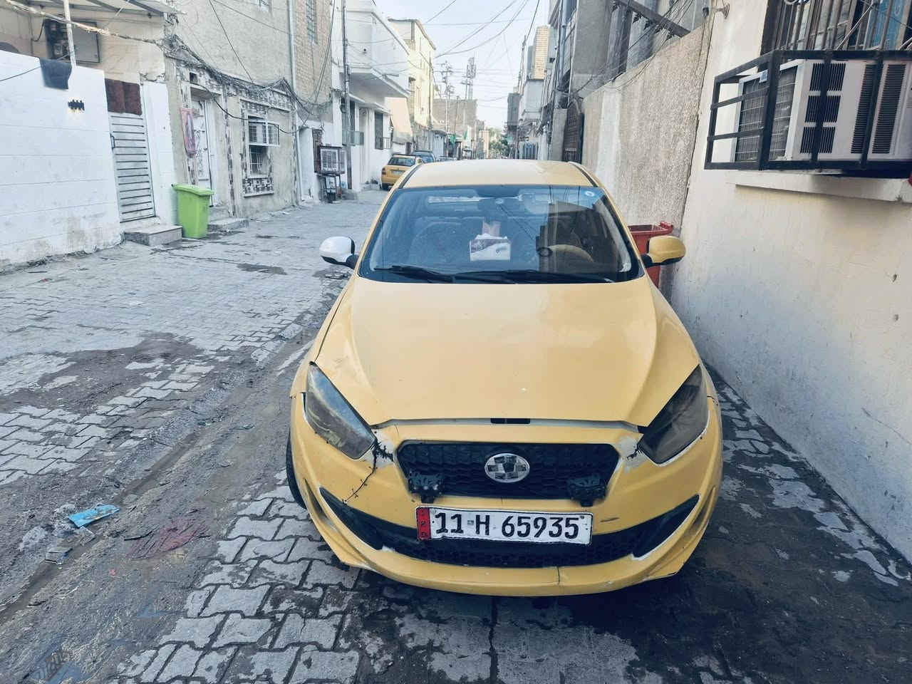 سلام عليكم 
فاو اولي موديل 14 استلام 23 حرة باسمي كفالة كير محرك تدفئة تبريد شواصي ما بيها معجون الكشر كدامك بالصور مصفرة هيئة غرامات السعر 40 و بي مجال للطيبين ***********
