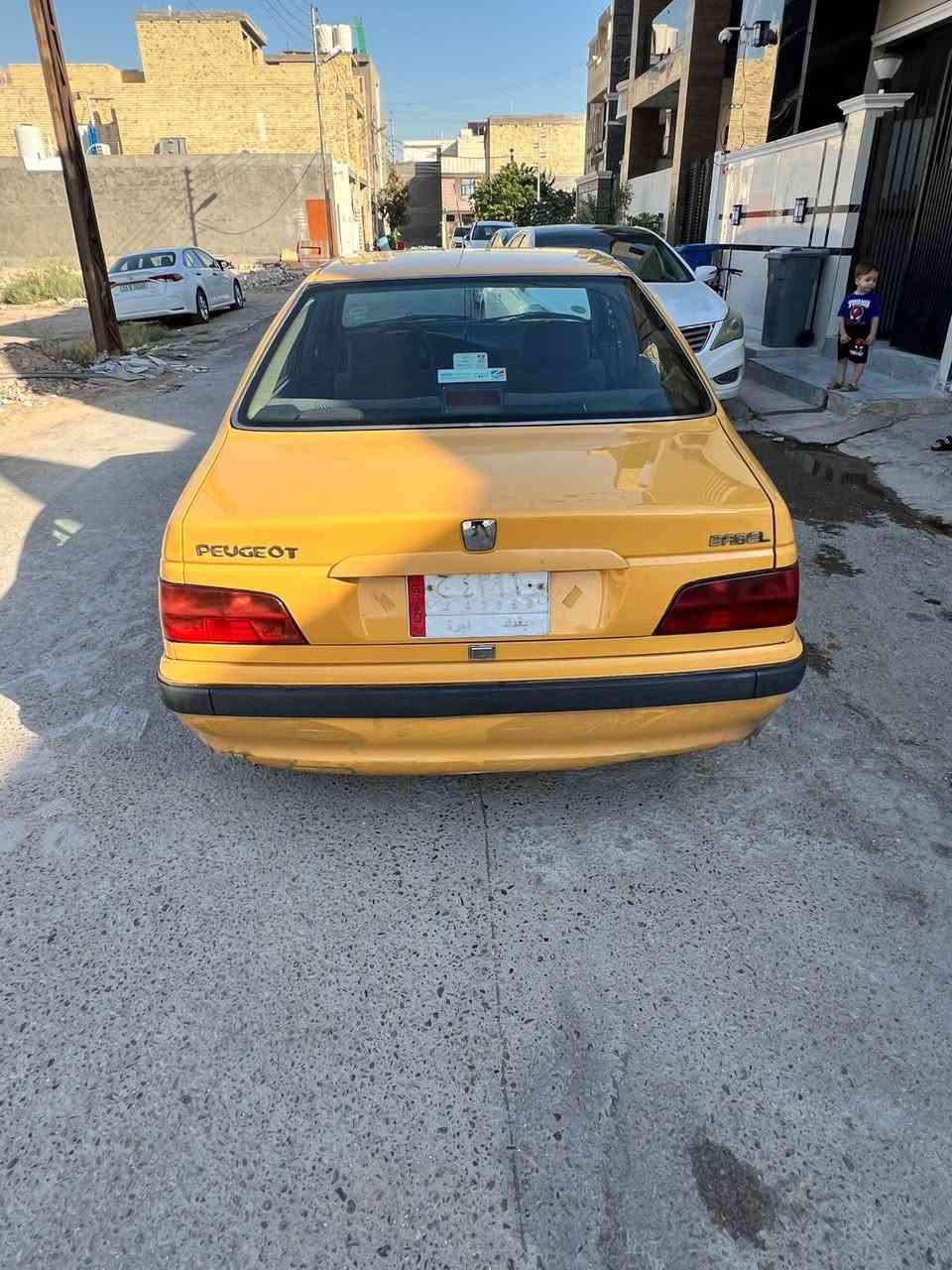سلام عليكم بيجو بارص 15
سيارة كير محرك صدر تبريد كلة مكفول بيها بنيد طاير فقط 
السعر 50 وبيها مجال للاستفسار *********** واتساب
