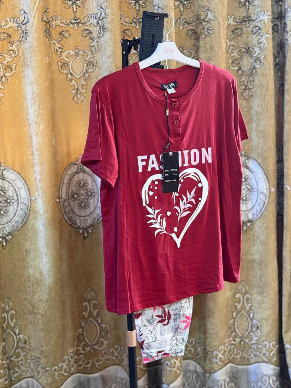 اهلا وسهلا يتوفر تراكات نسائيه القياسات من M لحد قياس 2xوالسعر 8الاف ويوجد خدمه توصيل للاسكان والاسكندريه والحصوه والمجمع والمسيب وحي المعلمين للحجز واتساب ***********
