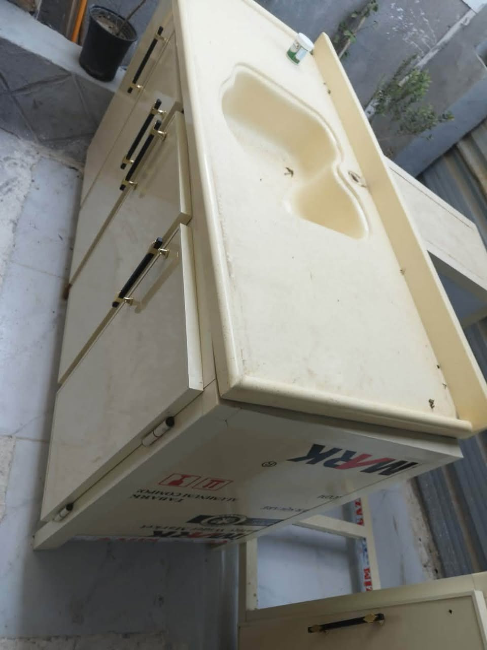 غراض للبيع كلمن وسعره عمارة, ميسان


**إذا كنت صاحب هذا الإعلان وتريد حذفه لأي سبب، رجاءا أرسل رسالة إلى الدعم الفني**