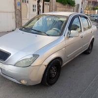 بدون صبغ • محرك و كير شرط • ٢٠١٢