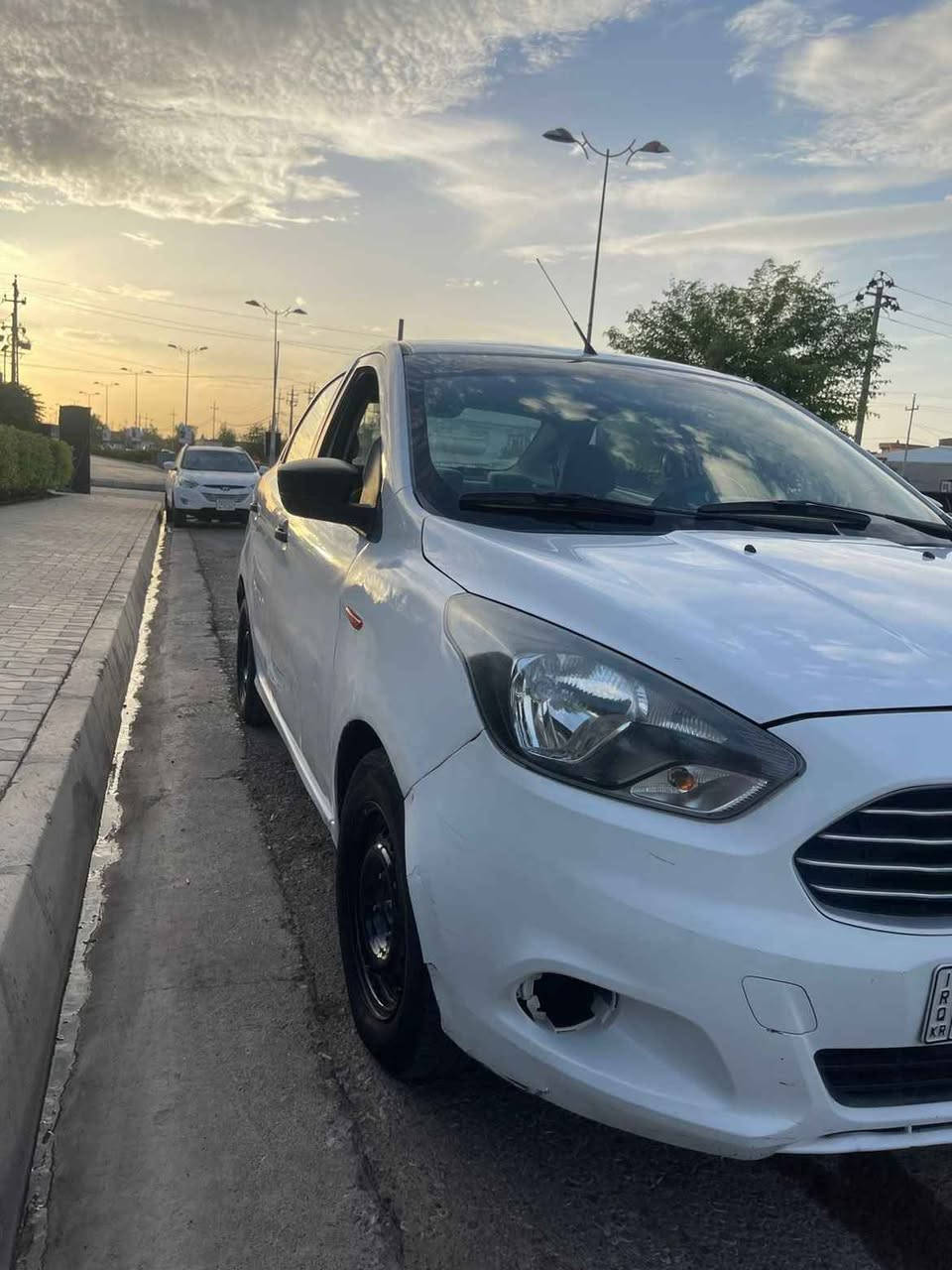 فورد فيگؤ 2016 خليجي  4پارجه بؤياغ بئ داخلي بئ ارباگ گئر و مكنه به شرت شوين هه ولير سعر 64 
*********** 
مشتري تلفون بكه نامه مةنيره أربيل, العراق
