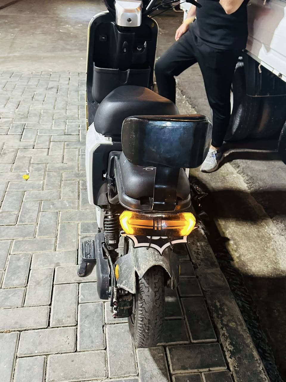 السلام عليكم مطور للبيع شرط ٦بطريات الريان R900
متطور🏍️نضيف
***********
