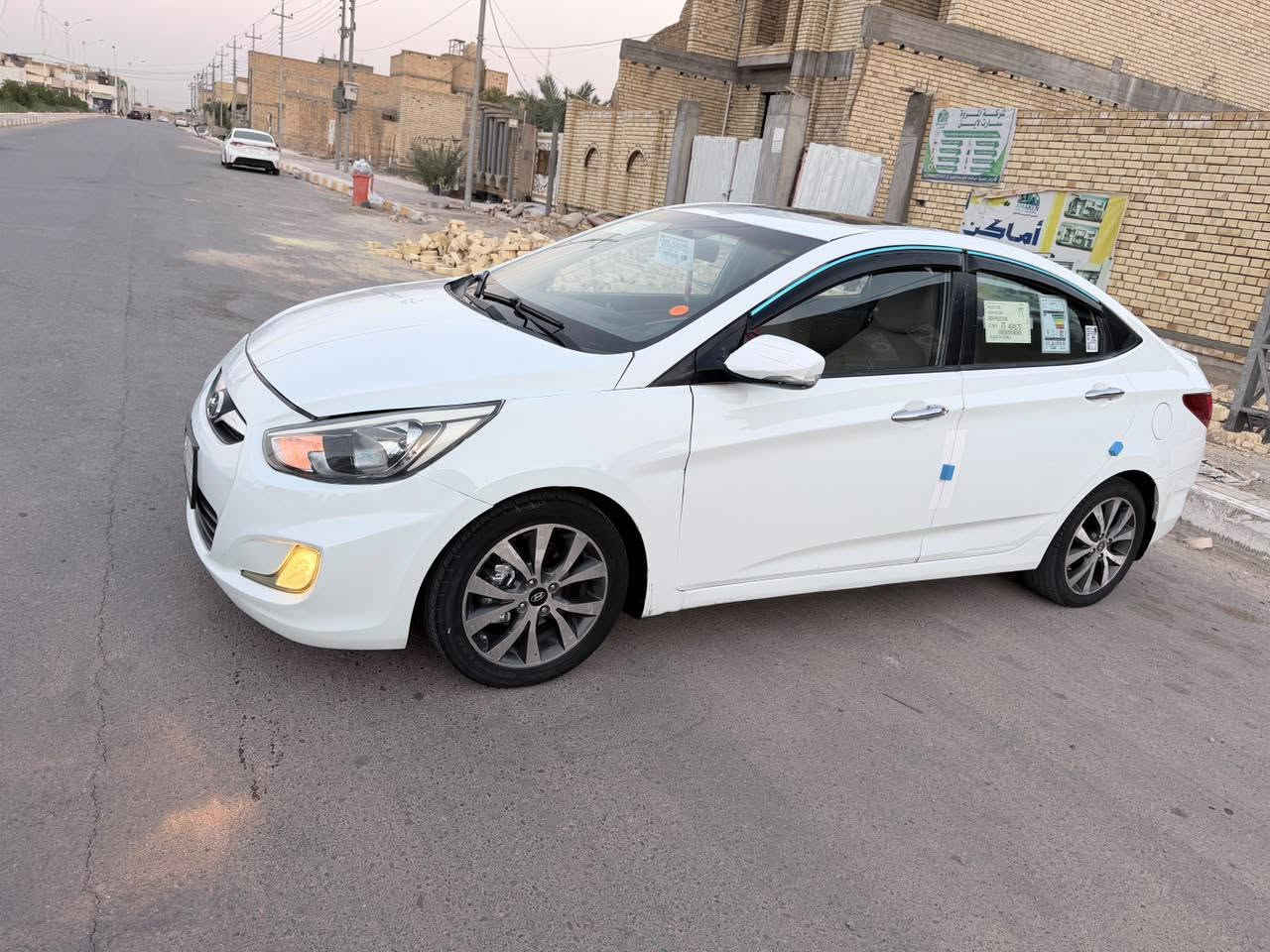 سلام عليكم هونداي اكسنت موديل 2016 حره اب اسمي فول المواصفات مكينه كير حداديه تخم تاير جديد تبريدثلج بيه جاملغ امبدل اوبيه رشات صبغ قطعتين بدون دواخل 
ناصريه مركز 
السعر 90 اوبيه مجال 
***********
