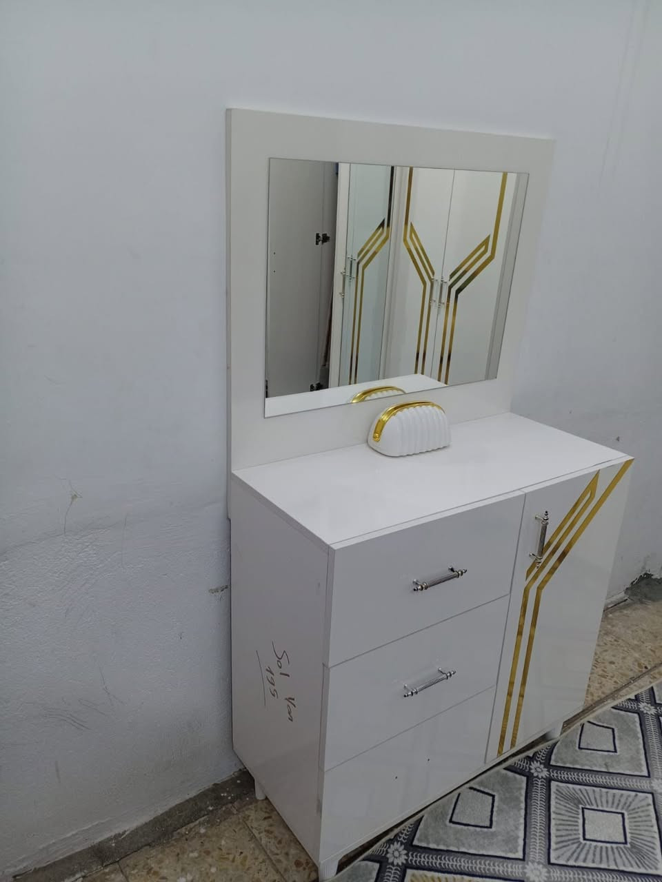 غرفه تركيه 5 قطع بعدهي جديده استخدام شهر للبيع السعر 450 وبيه مجال الشراي يدخل خاص مكلفه بل نشر


**إذا كنت صاحب هذا الإعلان وتريد حذفه لأي سبب، رجاءا أرسل رسالة إلى الدعم الفني**