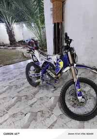 دراجة CRX • ٣٠٠سي سي • أوراق كاملة