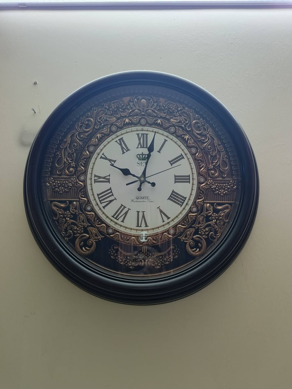 دراجه شحن اطفال
ساعات جداريه 

كنتور وسرير غرفه اطفال
سرير 
طباخ رويال 
ميز طعام زجاج 
اربع كراسي 

العنوان الحريه شارع ٣٠ السلام 

السعر قيم وتدلل
التواصل 
***********
اتصل فقط وات ساب 
غير موجود على الفيس
