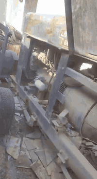 مكينتين تنطي كهرباء وتلحم جميع المعادن للبيع ***********
