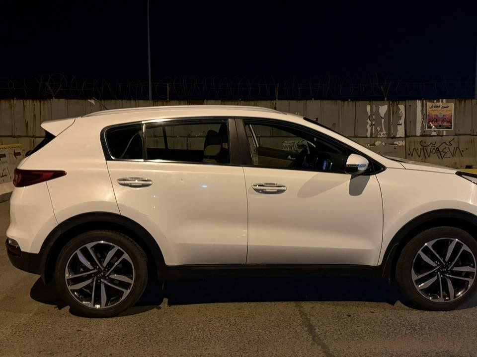 تم تنزيل لسعر لسبب مستعجل عل بيعه ‼️

سبورتج _ (خليجي)

موديل :2020

محرك 2000دوش

ماشيه :91 الف كيلو 

تبريد قطعتين ✅

سويجين✅

كامرة خلفيه ✅

شاشه اندرويد✅

اشارات ترحيب✅

تحكمات ستيرن ✅

مري شفط✅

حساس امامي خلفي✅

لسيارة مابيهة نقص 
صدر جديد‼️
ادامه كامله ‼️
تخم تايرات جديد‼️

سعرهة :195
***********
