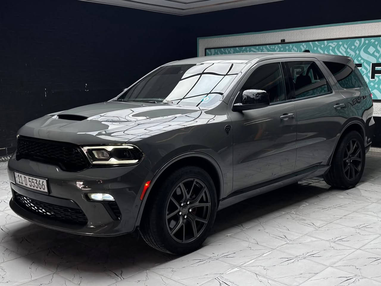 دورنكو شركات محدث SRT بالكامل
بيع او مراوس جارجر او كرايسلر 

🔷سنة الصنع : 2023

🔷اللوحة : رقم بغداد مميز
    

🔷 السعر :- 270 

🔷الضرر : بنيد وجاملغ مبدل ومصبوغ ضرر سطحي فقط

🔷لون اسمنتي

🔷رقم الشاصي : 1c4sdjft9pc558152

🔷المواصفات: R/T

🔹حجم المحرك : 8 سلندر 5.7L 

🔹عداد المسافة: 46 الف قابل الزياده

🔹كشن السائق ذاكرة

🔹سقف رولز رويس

🔹انارات محيطية

🔹داشكام مرأة وسطية 

🔹رادار جانبي وخلفي

🔹سستم اكزوز SRT

🔹اكزوز ريمونت

🔹دشبول شامواه

🔹حساسات خلفية

🔹ستيرن SRT

🔹قطعتين تبريد

🔹كراسي جلد وشامواه

🔹كراسي الامامية كهرباء

🔹ويل كب حجم 20 انج SRT مع تخم تاير جديد

🔹لايتات LED بالكامل

🔹شاشه تحكم بالايعازات

🔹تحكم ستيرن جهتين

🔹بصمة ابواب وتشغيل وتشغيل عن بعد

🔹مع باقي المواصفات R/Tمعروفه 

🔹اويل كاتچ كان 

مكان السيارة :- كربلاء المقدسة
رقم الهاتف :- *********** 
                                       ***********
