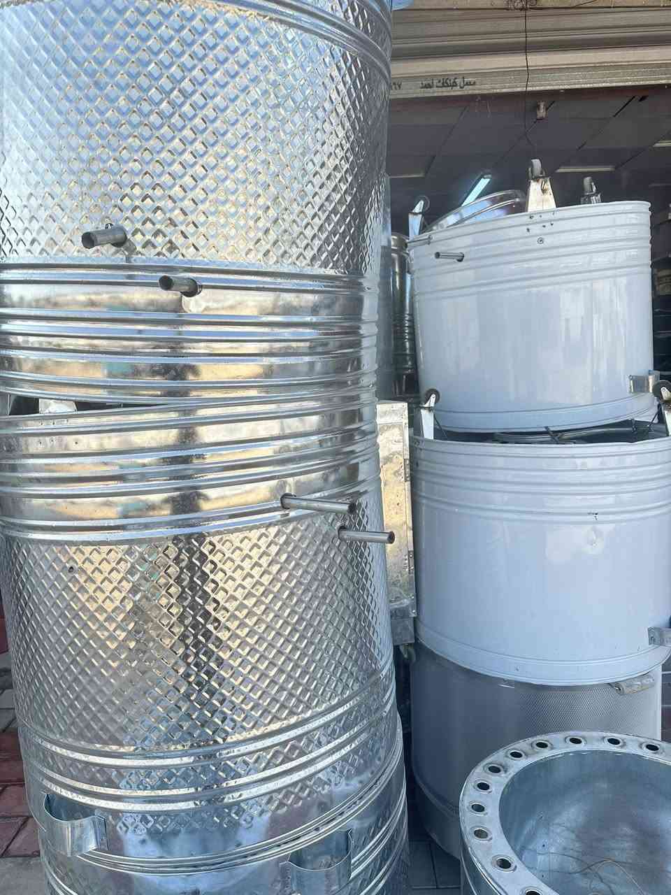 🥀مجمع اكرم النصراوي🥀
متوفر جميع انوع. التنانير بمختلف القياسات
تنور عراقي تزكام  ثقيل لاصلي
حجم كبير. بليت ابيض (65,000)
حجم كبير ستيل ثقيل(60,000)
تنور عراقي طوك وسط(45,000)
تنور عراقي صغير (35,000)
فرن السجاد طابقين (48,000)
تنور ايراني وسط (55,000)
تنور ايراني كبير (65000)
تنور كهربائي دبل هيتر تركي
تنور كهربائي فافون 
متوفر خدمه توصيل. 🚚 
***********
