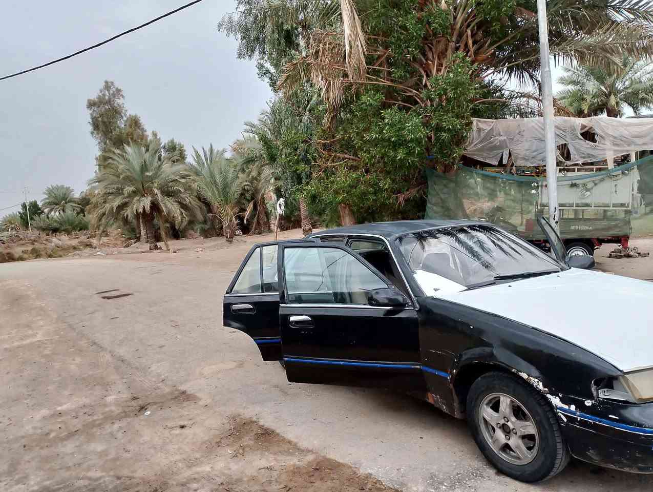 السلام عليكم سيارة دايو فراشه للبيع موديل 97 مكفوله گير ومكينه وكهربايات مكان ديوانية قضاء غماس السعر 18 وبيه مجال قليل الاستفسار الاتصال على الرقم ***********
