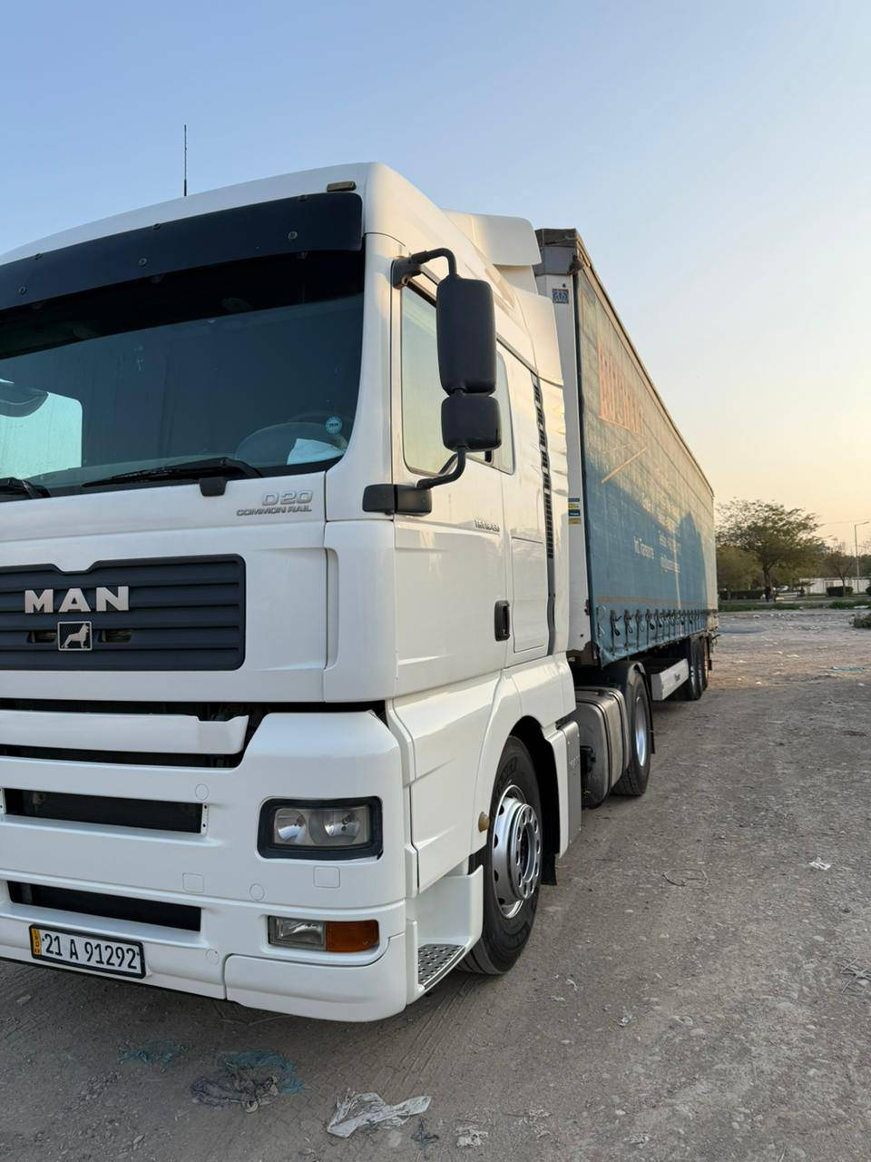 مان مۆدێل 2006 ئۆتۆماتیک فول مواسەفات سپلت سەلاجە ڕیتایدەر سەنەوی تا ٢٠٢٨ تازەتە عەرەبانە کرۆن مۆدێل 2013 یەك دۆلار مەسرەفی نیە ٢٧٥ وەرەقەو مجال ***********
