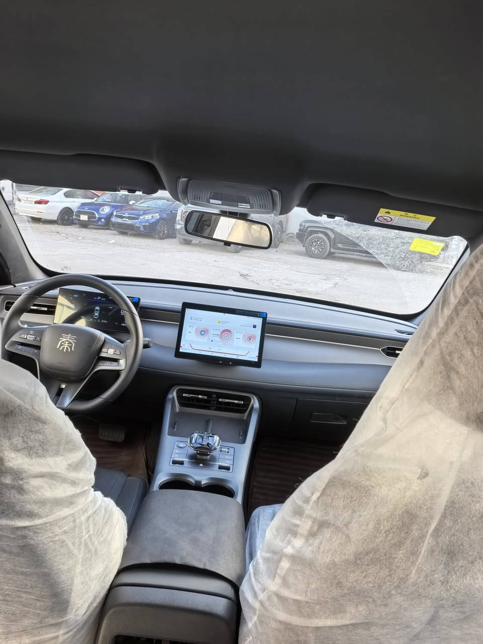 کوین پڵەس qin plus 2025
ڕەنگی سپی  ناو زەیتونی
2.900 ڕۆیشتووە وەک سفرە دەسکاری هیچ شتێکی نەکراوە
ژمارە کاتی 50 ڕۆژ ماوە بۆ ڕەقەمکردن
کەمێک نەرمە تەرزەی هەیە بەزەحمەت دەبینرێ

نرخــــــــی:  118 $  
 
*********** واتساپ أربيل, العراق
