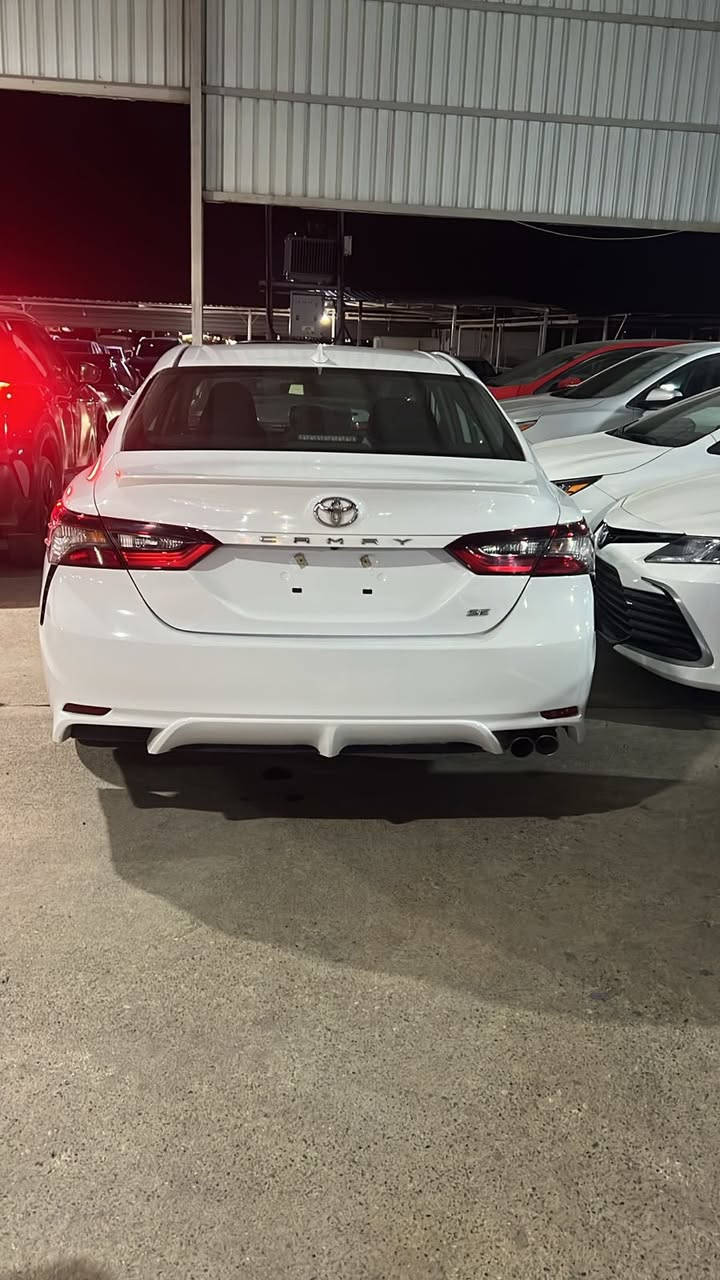 السلام عليكم
Camry SE 2024 / كامري

محرك  2500cc بانزين 

السيارة للبيع فقط 💯

الضرر : ربع بنيد صبغ + نص باب سكن صبغ + جاملغ امامي طرف اليمين تبديل شركة نفس لون 

المواصفات
• شاشة كبيرة
• كاميرا خلفية 
• رادار امامي
• مانع تصادم
• محدد مسار
• تصحيح مسار
• مثبت سرعه
• مانع انزلاق
• استيرنق متحرك
• تحكم طارة
• نقطة عمياء
• مانع تجاوز
• حساسات مانع تجاوز
• اضوية اماميه زنون LED
• اضوية خلفية LED
• ليد زنون نهاري
• ويل قياس 18
• نظام ECO + TRIP 
• نظام GPS + خرائط
• نفكيشن
• 3 أنظمة قياده ECO / Normal / Sport 
• اوامر صوتيه
• بلوتوث
• مدخل USB 
كفاله كير مكينه

السعر : 213

مكان السيارة عقرة 

***********  كورك / واتساب
