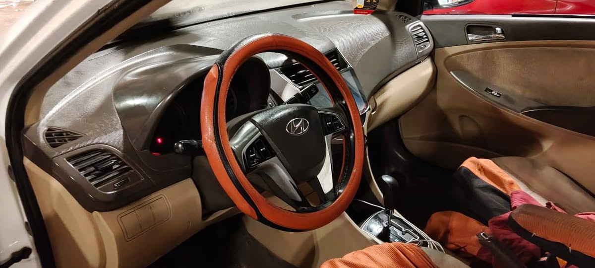 اكسنت موديل ١٤ رقم بصرة محرك 1600 بيه صبغات مكاني النحف رقم الجديد مداور ثاني يوم
السعر ٨٣ 

***********
