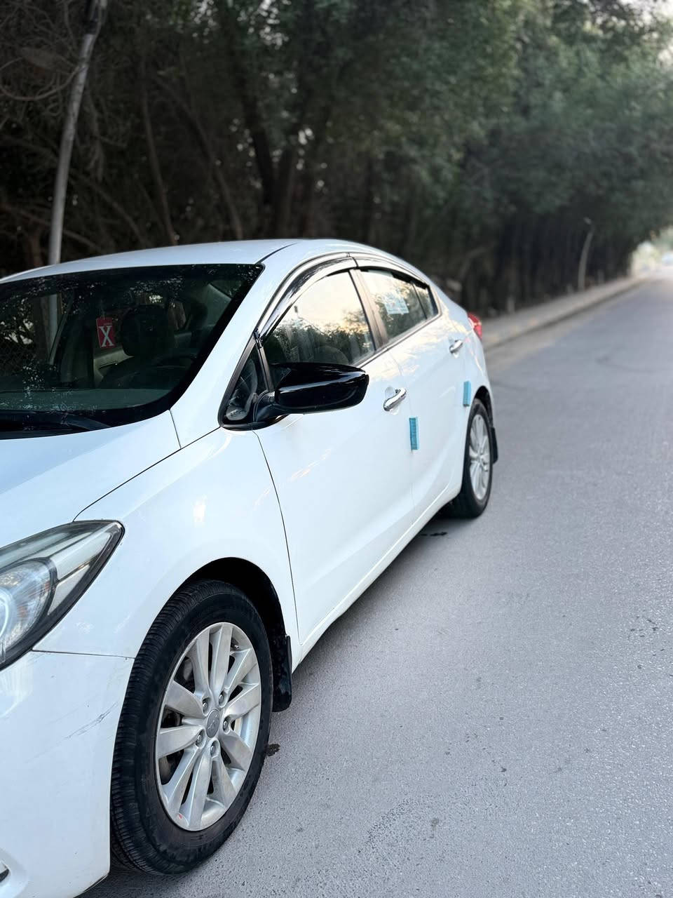 للبيع سيراتو موديل 2014 خليجي محرك 1600 
سياره جاهزه من كل النواحي 
بيه 3 قطع صبغ بدون دواخل
السعر 105
استفسار ***********
