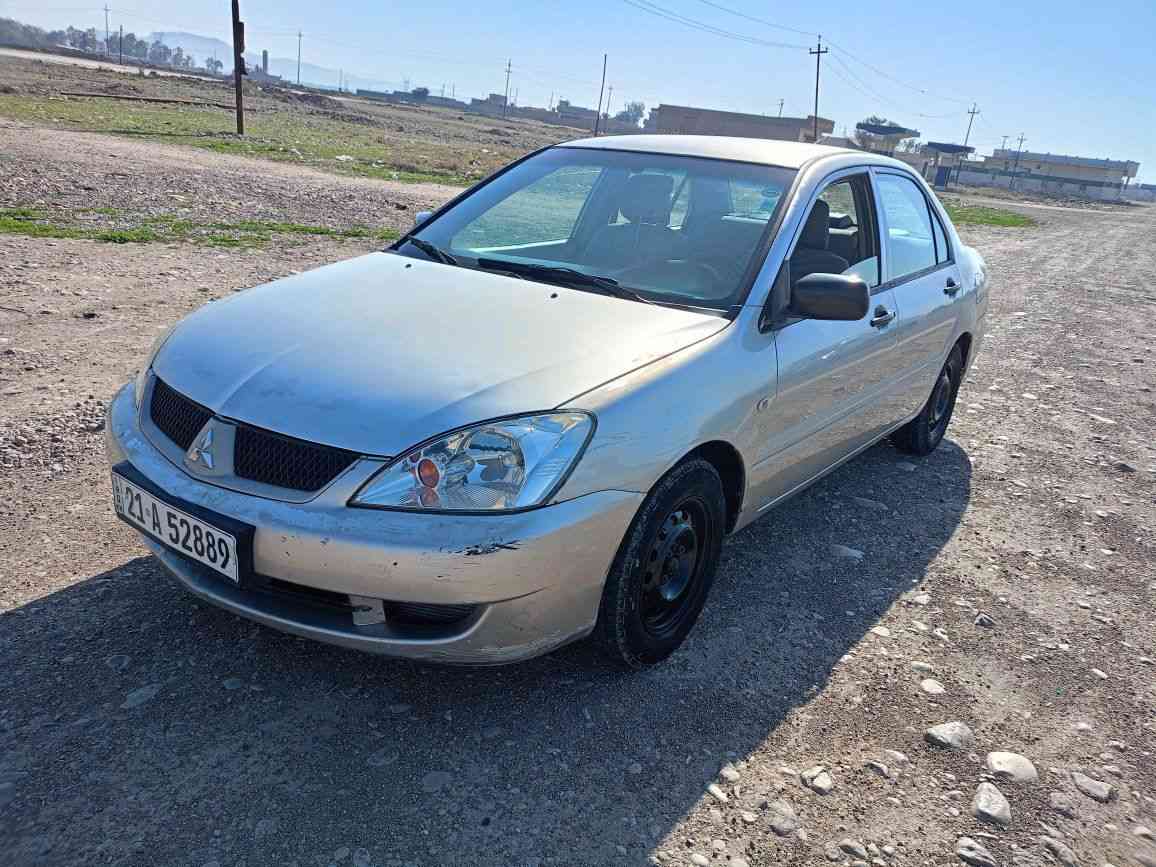 لانسر بومه
موديل 

2007 

محرك1300 كير أوتوماتيك سياره جاهز صدر تايرات هزه ما ساقطه رقم انكليزي سليمانيه بسمي لحد 2029  تبريد تدفئه مابي قطره صبغ بي بارد ضربه قويه مابيها  بيها كود مال بانزين سعره 72 $مكاني ديالى قضاء كفري 
***********
