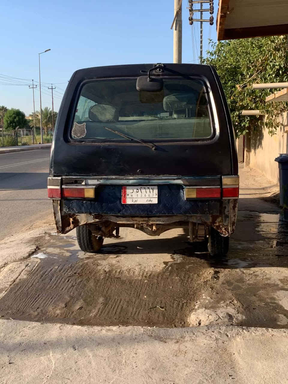 لكيا بستا للبيع رقم بغداد الماني سنويه ساقطه ب19 مكينه وكير واكسل جديد تخم تاير بور شغال دوشمه نضيفه راعي موجود و ابو الوكاله موجود تحويل عليه غرامة مرور وهيئه مكان السياره بابل المسيب للاستفسار على *********** السعر 16 وبيه مجال قليل
