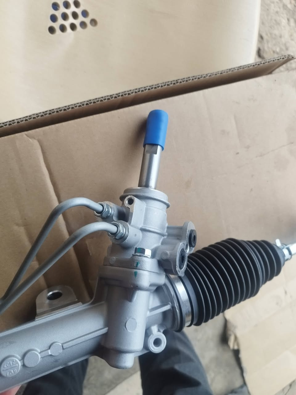 سلام عليكم توفر مشط رينو سمبل جديد اصلي وجميع ادوات السمبل والرينو مكاني ديوانية  قضاء الشاميه ناحيه الصلاحيه الشارع العام توصيل موجود *********** وتوجد صيانه تبديل حداديه تجفيت كلشي تريده موجود اختصاص رينو
