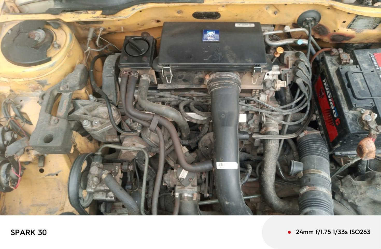 بيجو. بارص 15 
رقم بصرة مشروع وطني  تحويل 
مصفره هنيئه وغرامات تاخذ صافي. 
بيها رشات صبغ.  سيارة 🚗 نقصها بس تبريد 
سعر 37 وبيها مجال  
مكاني البصرة. 
***********  واذا اكو مراوس ونطي فرق عادي
